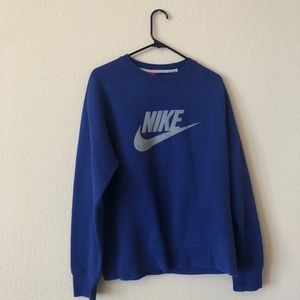 Nike sweatshirt